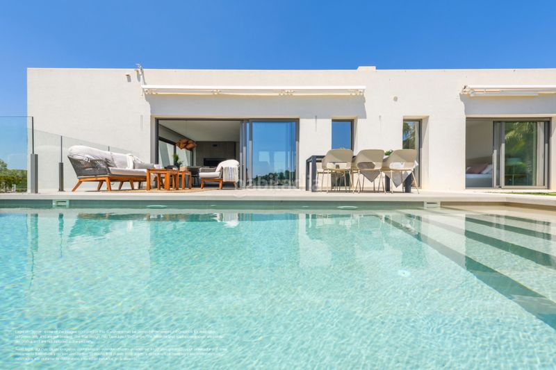 Foto 03fb7a70-2da2-41c5-b365-33b6a579d22b. Chalet with heating parking pool in Lomas de Campoamor - Las Ramblas Orihuela