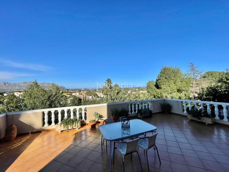 Foto f5d97c00-2417-4b70-a7ac-b56beba3c7e7. Chalet en Centro Pedreguer