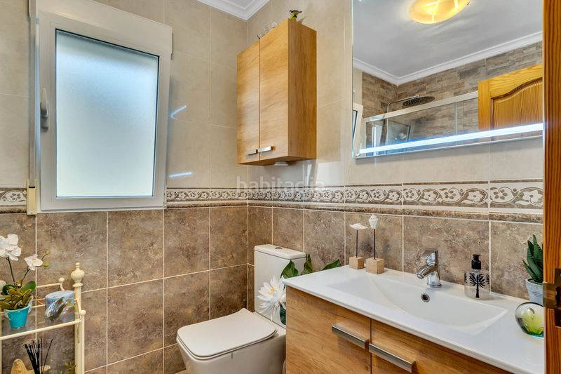 Foto 49ae0715-3749-4895-88e8-c443c366b0a4. Chalet mit heizung parking pool in Pego