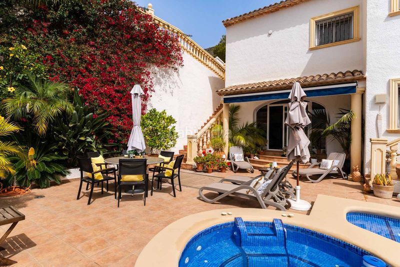 Foto f4732c3b-8bd6-4de3-a608-3abcef47f755. Chalet mit heizung parking pool in Pego