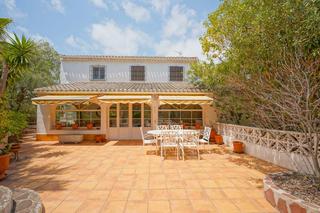 Country house in Partida Comunes-Adsubia