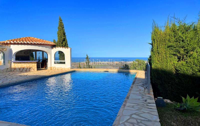 Foto aaa6840f-bd83-4eb1-96e9-c14400202a35. Casale con riscaldamento parcheggio piscina in Devessa - Monte Pego Dénia