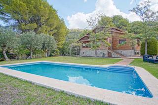 Masia a Orba