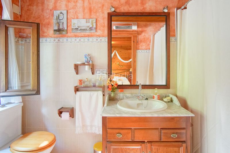 Foto 2463e3a0-f1e3-4250-ab9b-d1b9f59ae110. Xalet amb calefacció aparcament piscina a Orba