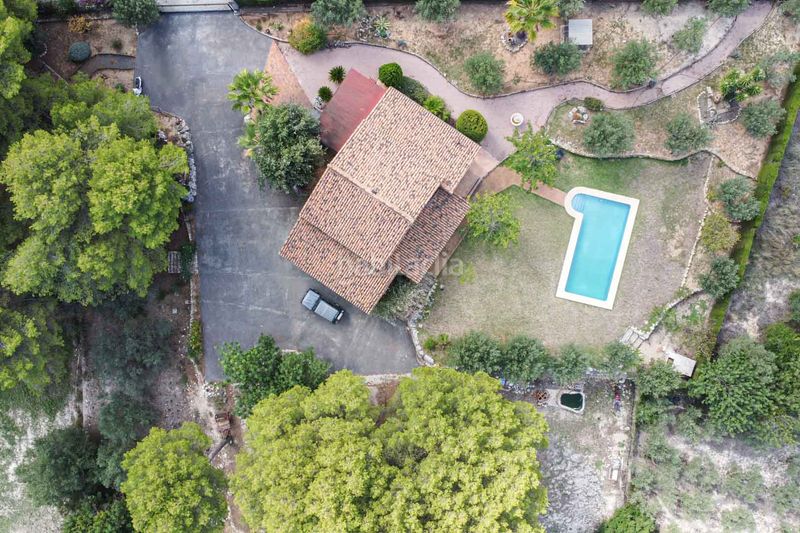 Foto a911541e-665a-4b01-8c07-b5350472090a. Xalet amb calefacció aparcament piscina a Orba