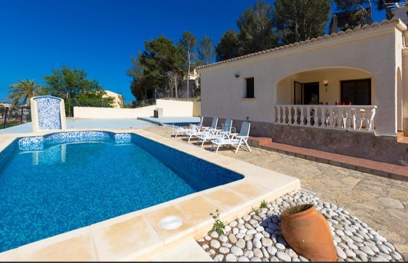 Foto d246a66c-b591-465d-a10b-3404db8fd089. Masia amb piscina a Gargasindi - Garduix - Colina del Sol Calp