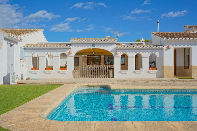 Foto 1b3fd2a5-afdf-4307-b6ca-def3b60e147e. Xalet amb calefacció aparcament piscina a Partida Comunes-Adsubia Xàbia