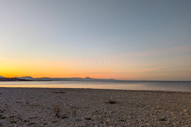 Foto 37644b57-ed89-4f95-9bc1-e3332f8fbf5c. Piso en Les Bassetes - El Marjal Dénia