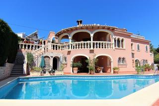 Masia a Cala Advocat-Baladrar