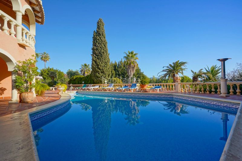 Foto 10b52f04-9b61-4dbf-a3c1-71bb67be93ef. Chalet en Cala Advocat-Baladrar Benissa