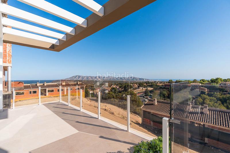 Foto b8ce4c7f-d89d-4ca9-b1e3-b74d8a780cee. Casa a schiera con riscaldamento parcheggio piscina in Nucia (la)