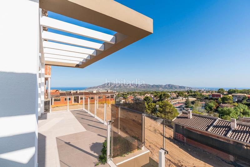 Foto 86da4e43-c252-4148-acc0-b7ae517fe211. Casa adossada amb calefacció aparcament piscina a Nucia (la)