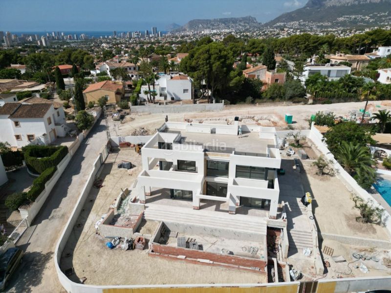 Foto 309e69bf-11f1-421e-aa1d-003e56929318. Chalet en La Fustera Benissa