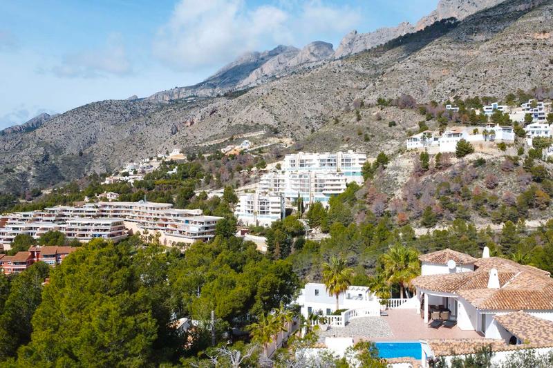 Foto 94c44586-fe12-48e7-94b1-109fb5b0f896. Casale con piscina in Altea la vella Altea