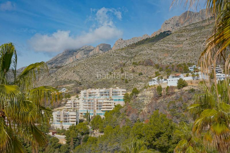 Foto f3bf7880-d8f0-4d99-8510-23680097f01e. Casale con piscina in Altea la vella Altea