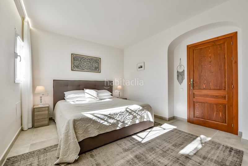 Foto e804f203-8738-4122-a38c-cda580e4a6c6. Xalet amb calefacció aparcament piscina a Altea ciudad Altea