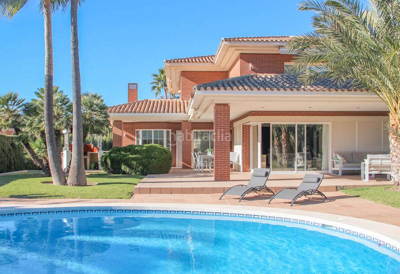 Foto 21394f2d-eaf0-4c0d-8bcb-480165b6a0d9. Masía en Juzgados - Plaza de Toros Benidorm