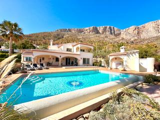 Country house in Montgó - Ermita