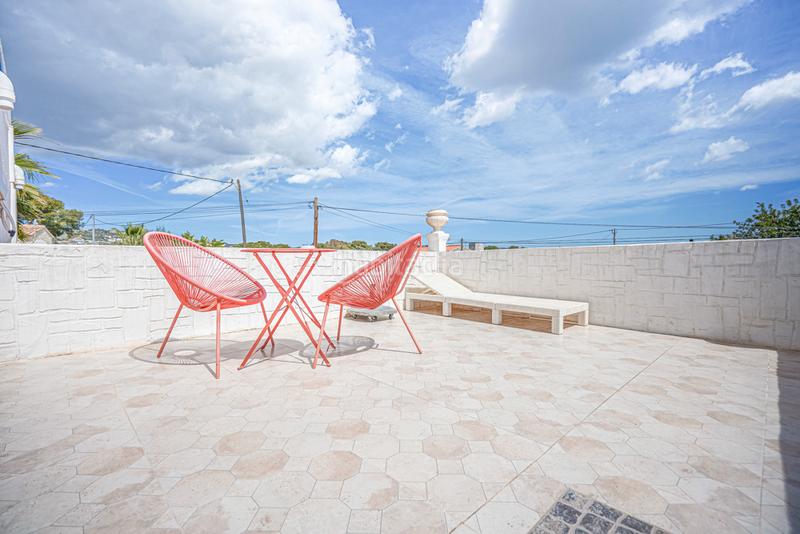 Foto d46ab0e1-93c3-409b-9824-31d3ff9ba394. Edificio en Pueblo Calp