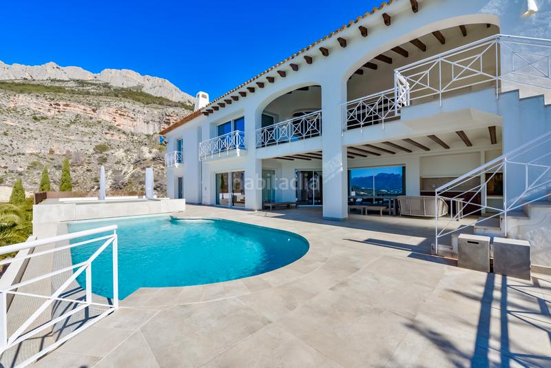 Foto efddb5b6-ee5d-4914-b398-5d1ccd3cb5b1. Country house with pool in Altea hills Altea