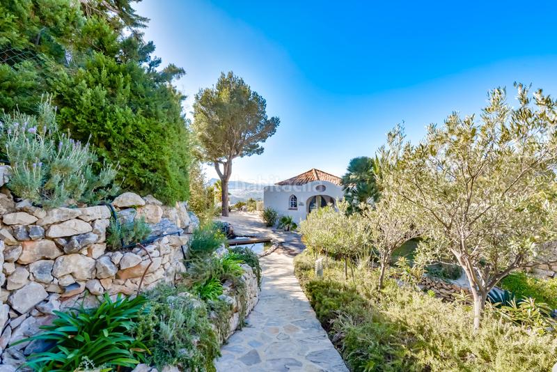 Foto ae5482c5-3a06-4d96-90b6-ab518fd94406. Mas avec piscine dans Altea hills Altea