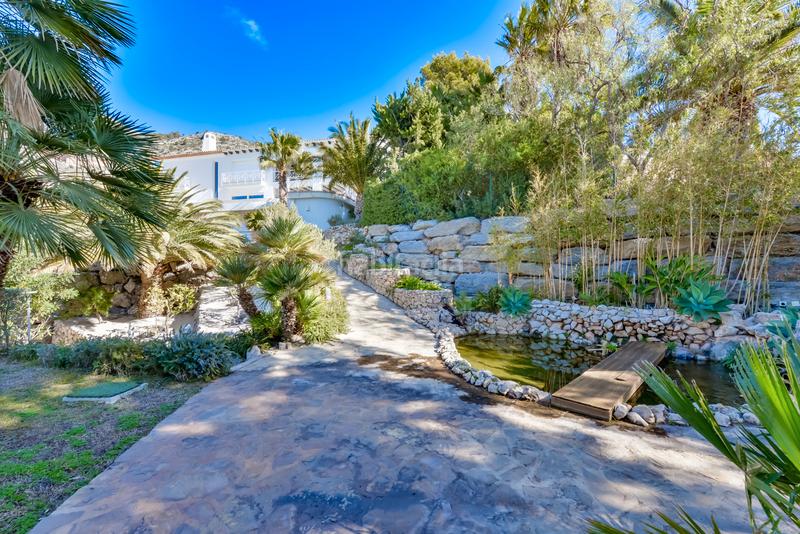 Foto c6c464d7-bcab-4193-8b38-281d16124e98. Mas avec piscine dans Altea hills Altea