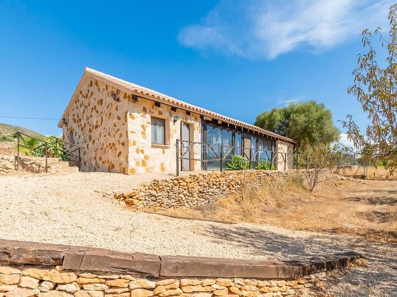 Foto 4876636e-6118-4b59-b20a-dd38abd26c85. Country house with heating parking pool in Benissa pueblo Benissa