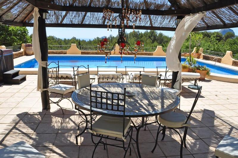 Foto dfeb9425-4fdc-4dc0-9c83-0add5214d267. Country house with heating parking pool in Benissa pueblo Benissa