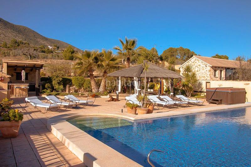 Foto b7dfab5a-5a5c-4b21-9a85-7ac4bfd7851a. Mas avec chauffage parking piscine dans Benissa pueblo Benissa