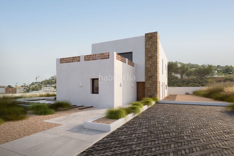 Foto 0f8262e1-3b90-48d0-91cd-fd594542ba72. Chalet en Casco Urbano Moraira