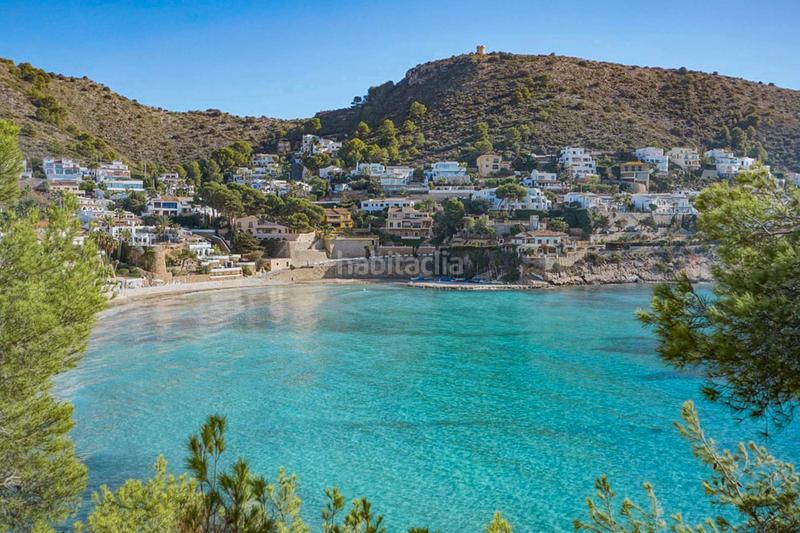 Foto f60adfb9-c17d-4b04-a27a-5222bd63eb74. Masia amb calefacció aparcament piscina a Casco Urbano Moraira