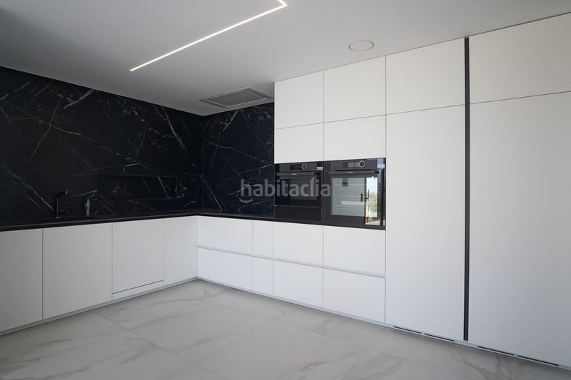 Foto f12c20b8-ebdd-4b32-aa4a-bf85d7aba74c. Chalet en Mascarat Altea