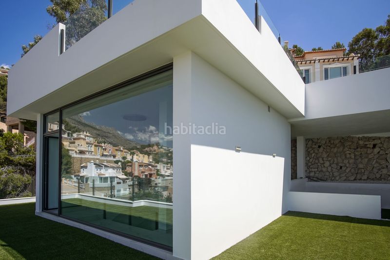 Foto b6921668-9771-4c0d-a0ed-8b62f7e35fd0. Xalet amb calefacció aparcament piscina a Mascarat Altea