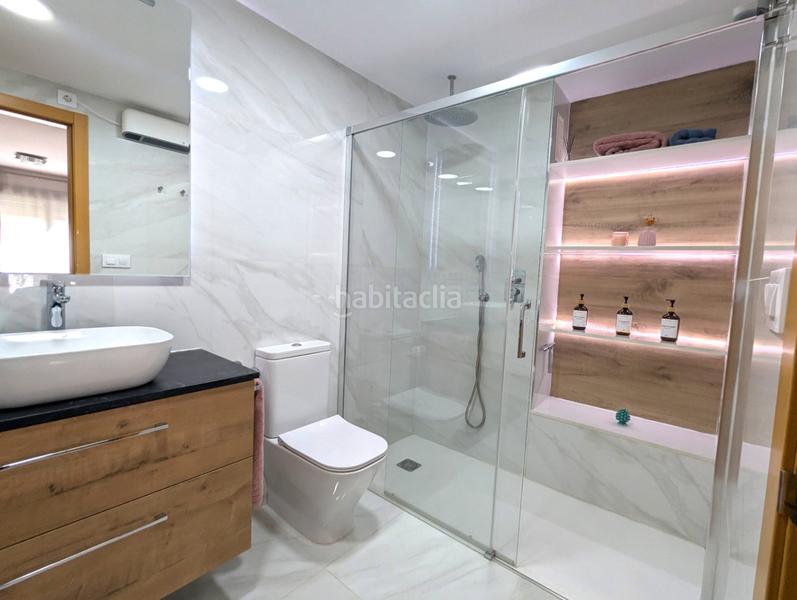 Foto 7c77b4a9-736e-4096-9225-47c994b1a941. Flat with heating in Centro Urbano Dénia