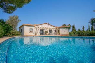 Country house in El Montgó