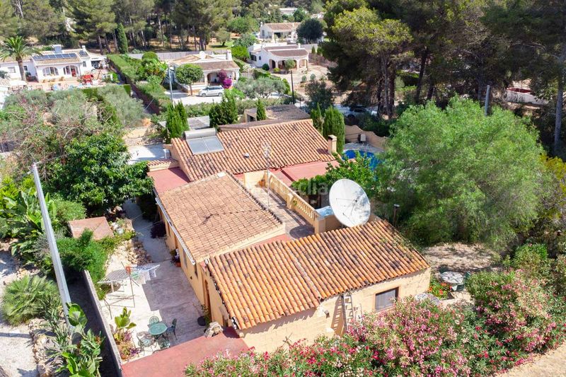 Foto 8e9749d3-ff56-46dd-bd75-680d93996d14. Xalet amb calefacció aparcament piscina a El Montgó Dénia