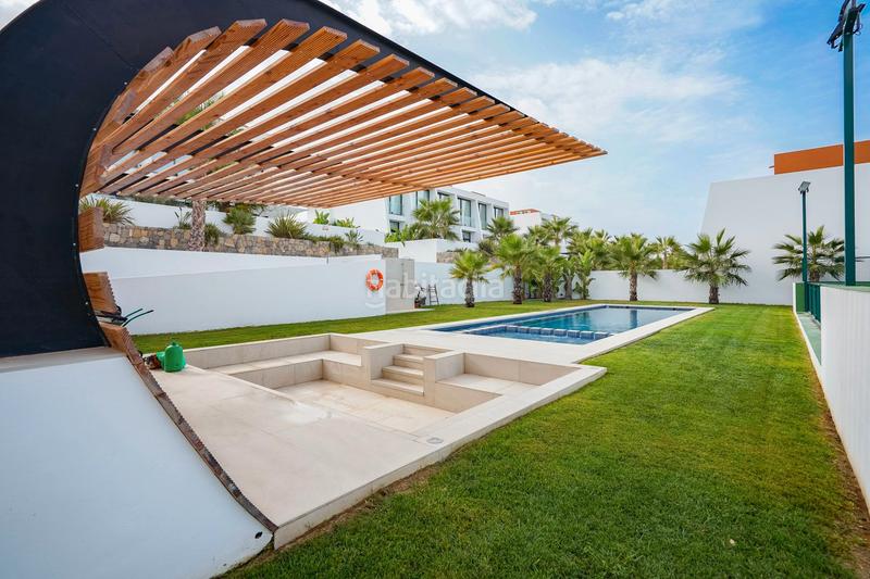 Foto 0a77d7a3-3a95-4022-b2fc-47348f5eda9f. Reihenhaus mit heizung parking pool in Marisol Park - Ortembach - Los Almendros Calp