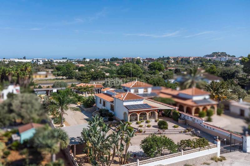 Foto d9544667-6853-400f-8f1f-82f4b803c18c. Country house with heating parking pool in La Pedrera-Vessanes Dénia