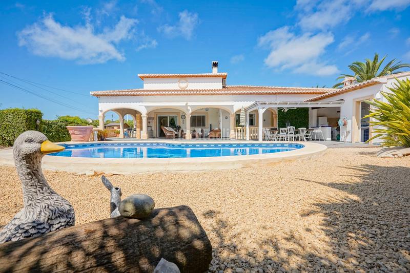 Foto ae62e494-cfb9-441d-b95b-80b5a8638d82. Casale con riscaldamento piscina in La Granadella - Costa Nova Xàbia