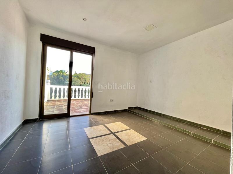 Foto 58beb780-37a9-48fe-8884-76df37295d03. Casale con riscaldamento parcheggio in Gata de Gorgos