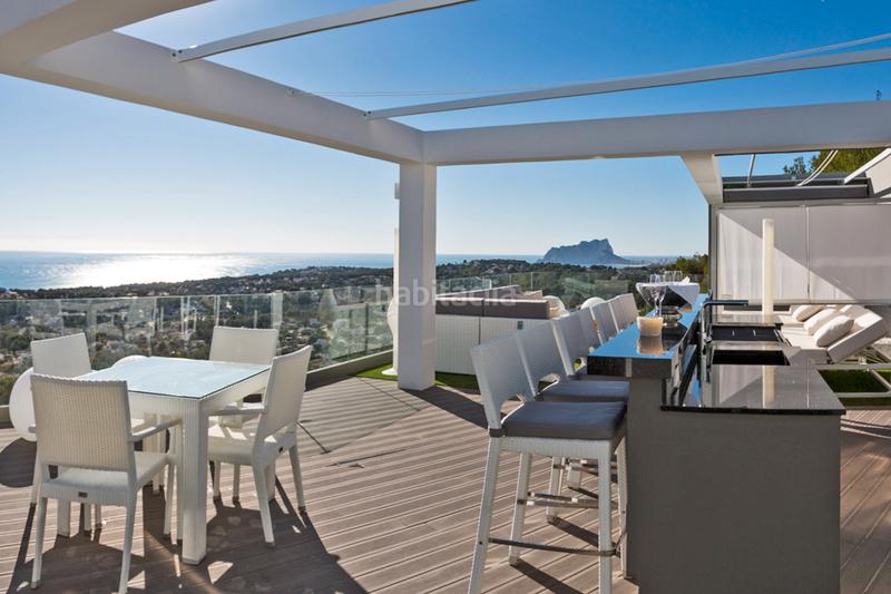 Foto 5d896878-2079-40f6-ba37-4e4cd3c7265d. Casale con riscaldamento parcheggio piscina in Casco Urbano Moraira