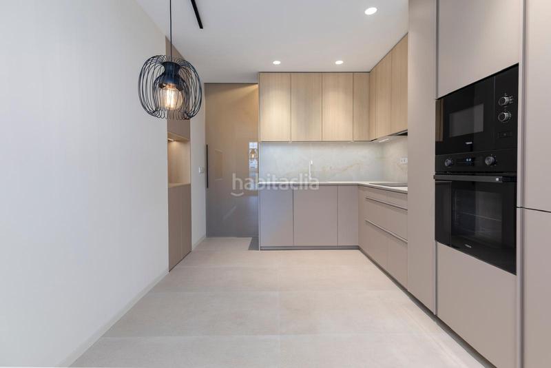 Foto 180ac76f-9f43-40e5-8ae5-26e9c147e88e. Appartement dans Gran Via Valencia