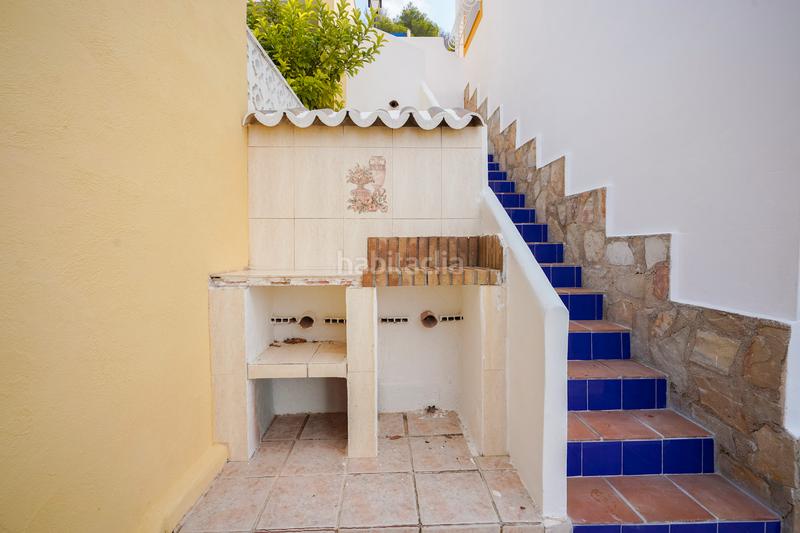 Foto 5cc01f21-7fd9-4c78-80ea-d4e94e169e0d. Casa adossada amb aparcament piscina a Centro Poble Nou de Benitatxell (el)