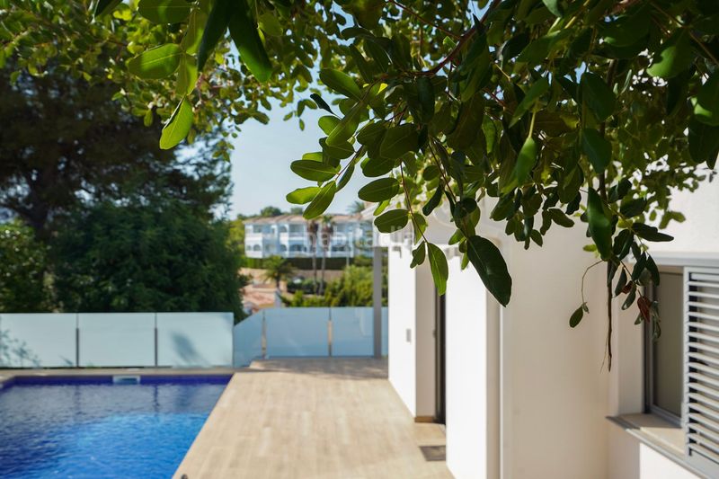 Foto 1ec713f2-bd8e-4826-820c-2f7b5e8ec045. Xalet amb calefacció aparcament piscina a Benissa pueblo Benissa