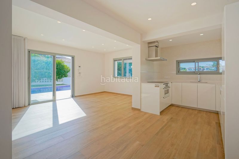 Foto c8b516f6-79ca-4a9b-ade7-dc4ecd02fa00. Xalet amb calefacció aparcament piscina a Benissa pueblo Benissa