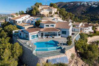 Country house in Casco Urbano