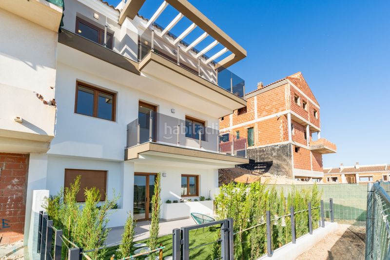 Foto 7fa75627-db14-4e8b-9454-e23fa414bf50. Casa adossada amb calefacció aparcament piscina a Nucia (la)