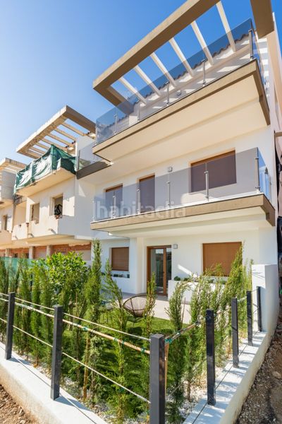 Foto a61e4e69-766a-45e5-ab8e-3be10ece3c92. Casa adossada amb calefacció aparcament piscina a Nucia (la)