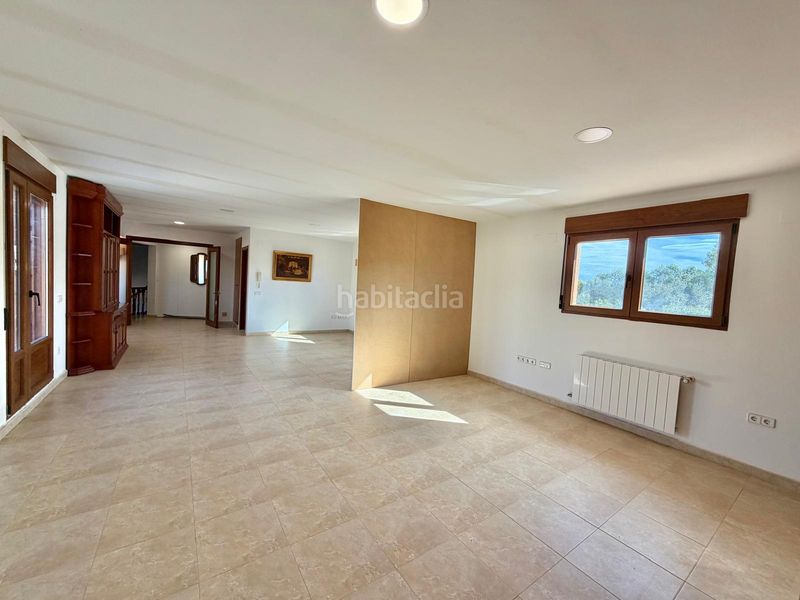 Foto 46815ac0-f95a-4539-b3d2-5fec859e9ba5. Chalet en Centro Pedreguer