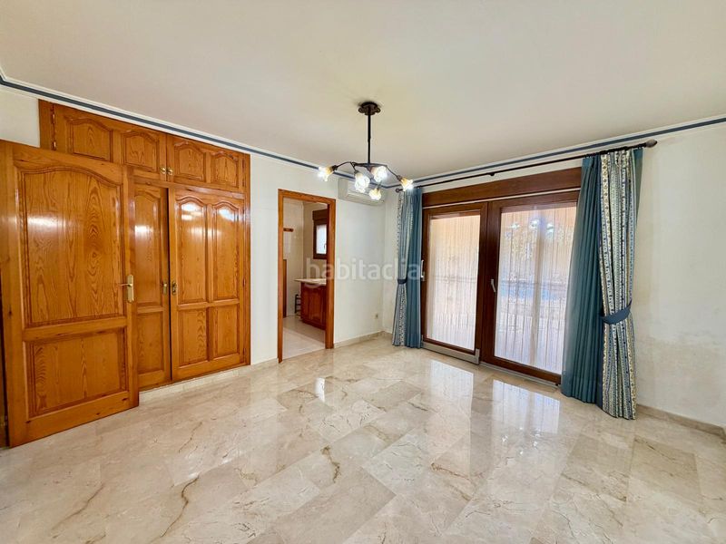 Foto e282f272-3421-4bbd-92a4-e6327ad2b371. Chalet en Centro Pedreguer